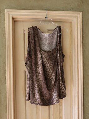 EUC Michael Kors Snake Print Top Belt Accent Shoulder Size 3X